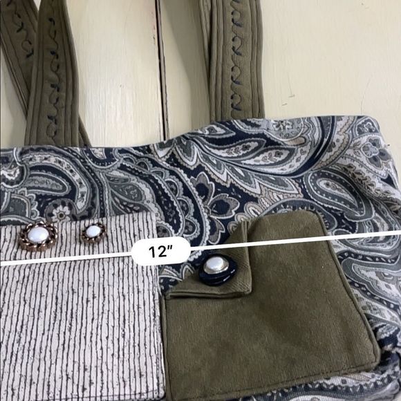 Handmade Funky Vintage Button Small Hand Bag - Picture 12 of 14